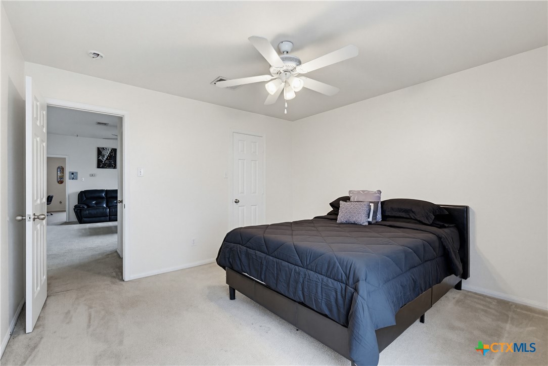 6210 Taree Loop Killeen, TX 76549 - Photo 32 of 40