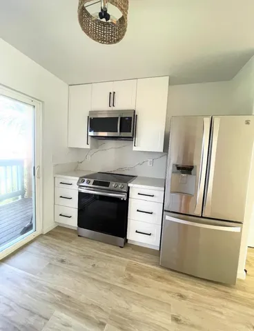 $3,150 | 45 Stephen Lane, Unit 827, Lahaina, HI 96761