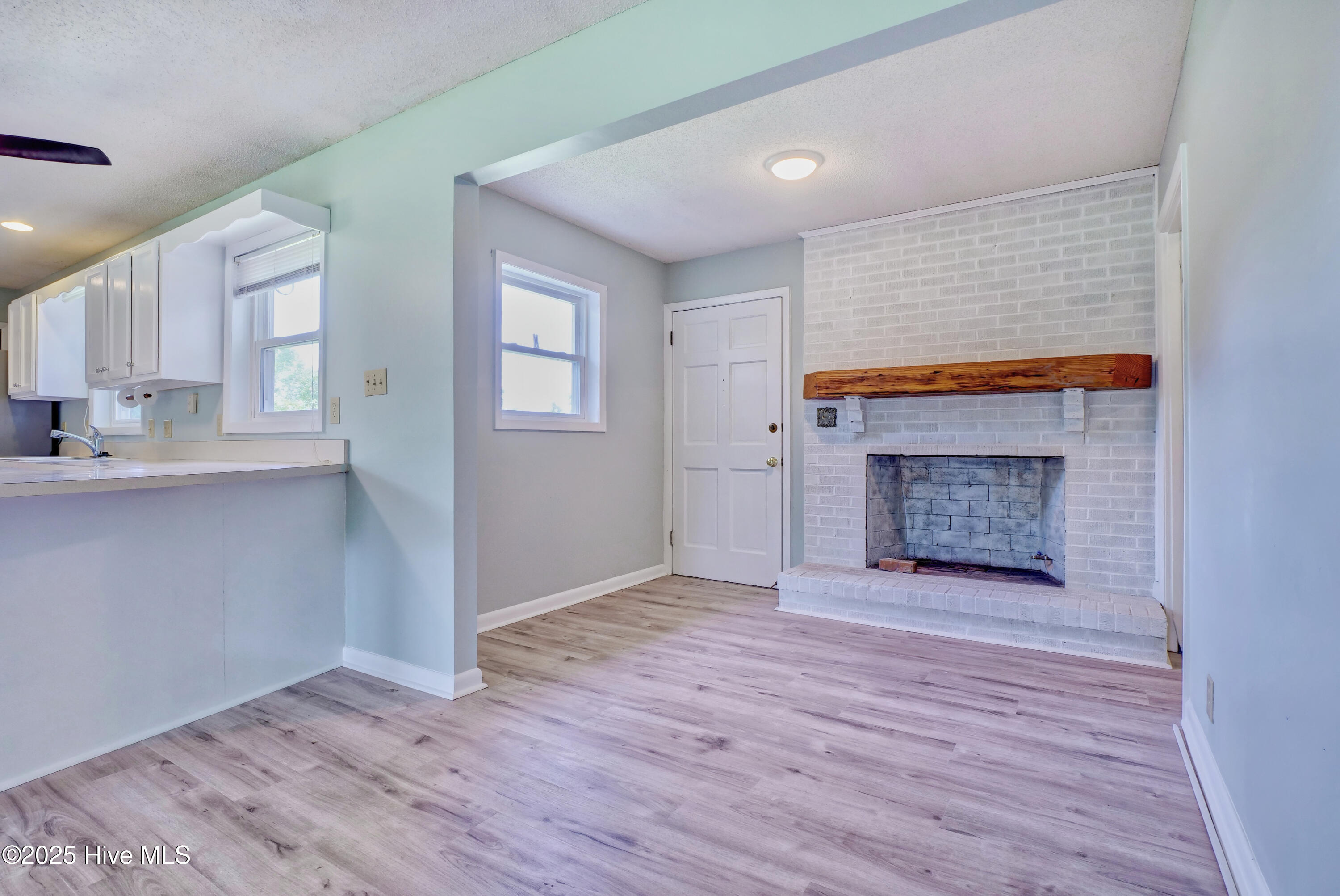 665 Hughes Road Hampstead, NC 28443 - Photo 12 of 40