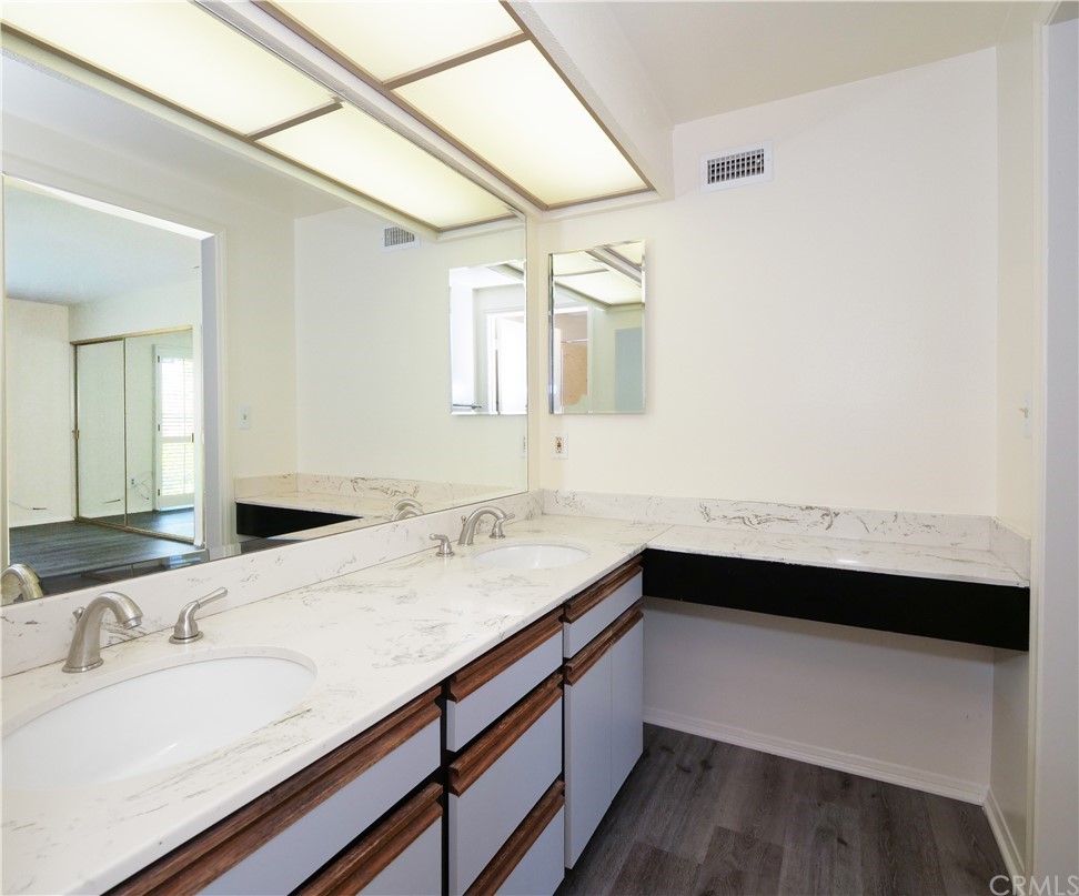 5 Silverbit Lane Rolling Hills Estates, CA 90274 - Photo 12 of 26