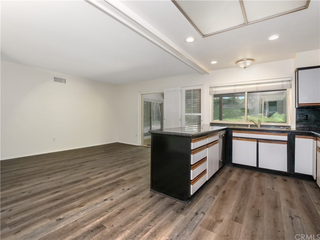 5 Silverbit Lane Rolling Hills Estates, CA 90274 - Photo 8 of 26