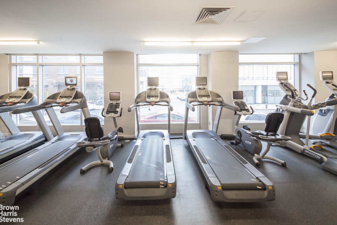 22 North 6th Street, Unit 9A Brooklyn, NY 11249 - Photo 11 of 15