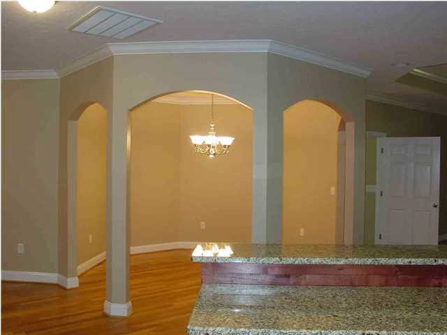 204 Victoria Place Oxford, AL 36203 - Photo 4 of 24