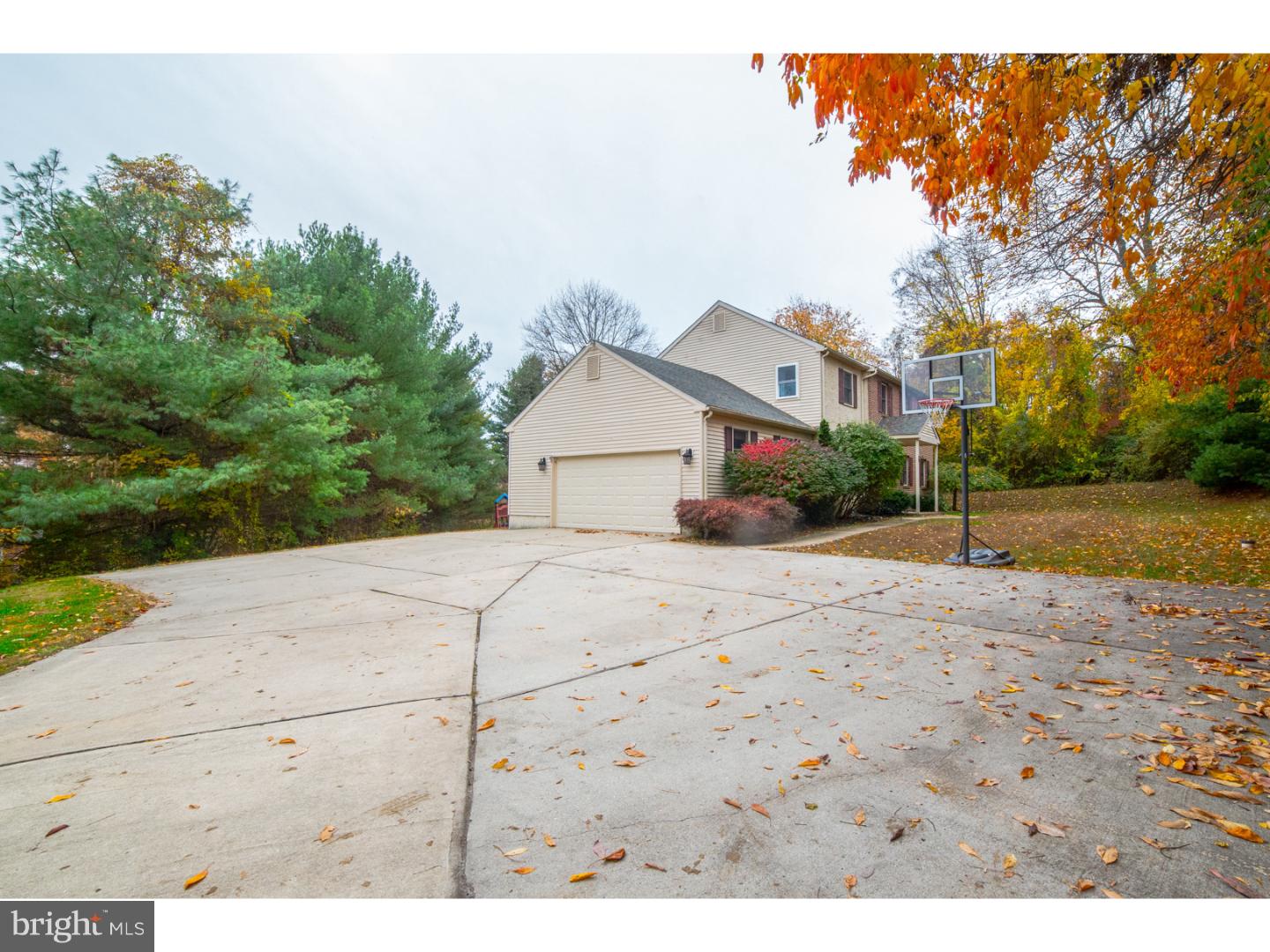 122 Mattson Road Garnet Valley, PA 19060 - Photo 2 of 25 Gallery Image 2