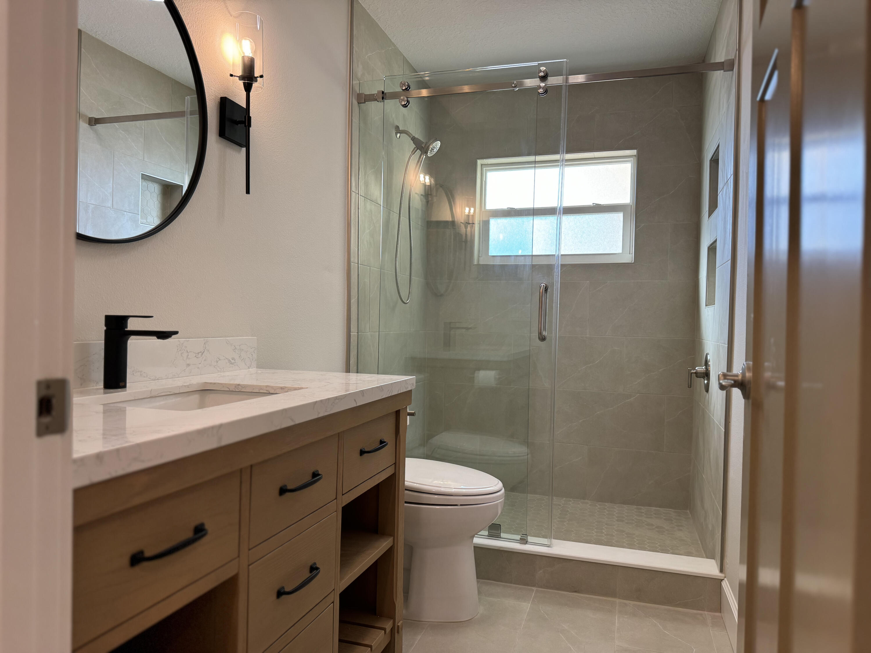 126 Deleon Road Cocoa Beach, FL 32931 - Photo 12 of 26 Hall Bath