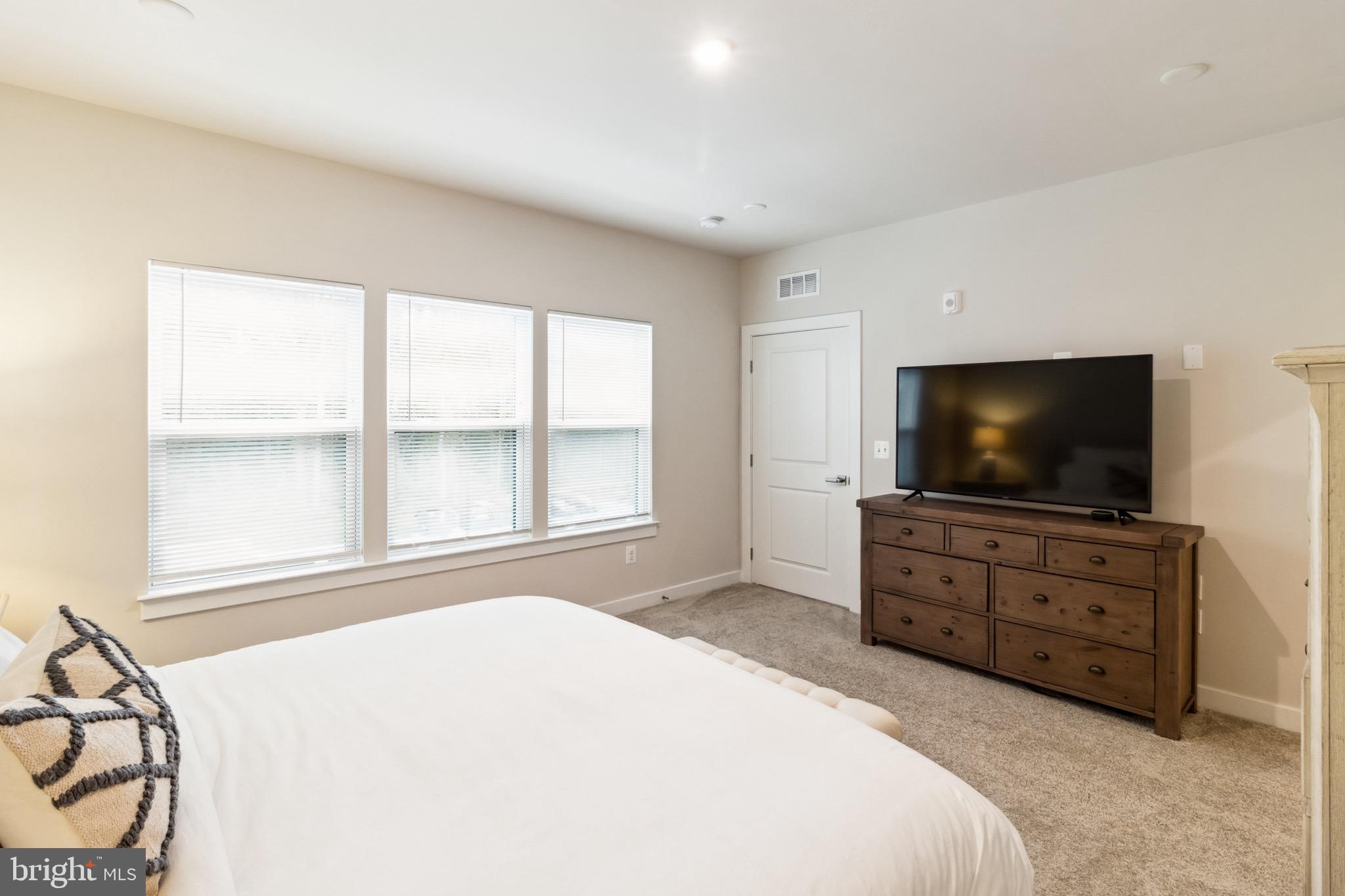 10411 Resort Road, Unit N Ellicott City, MD 21042 - Photo 12 of 35