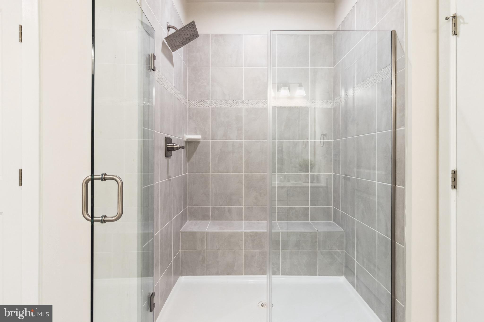 10411 Resort Road, Unit N Ellicott City, MD 21042 - Photo 17 of 35