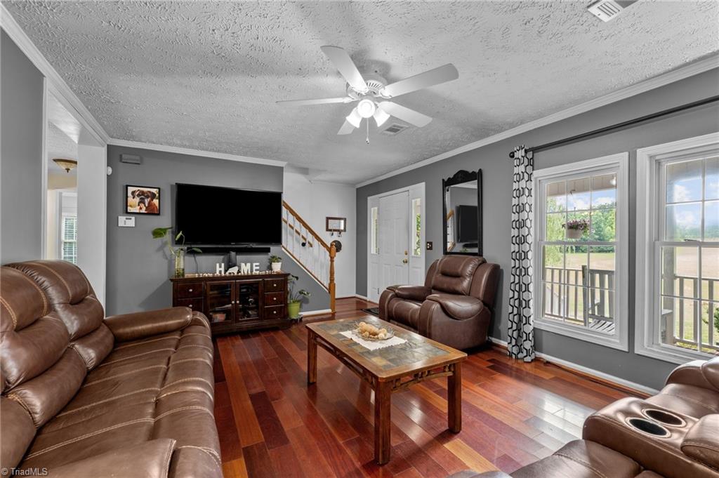 463 Manley Farm Road Reidsville, NC 27320 - Photo 13 of 50 Gallery Image 13