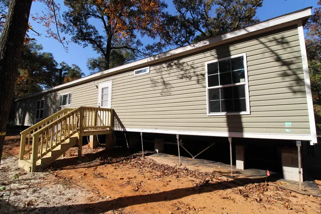 $245,000 | 185 McMahan Drive, Crawfordville, FL 32327