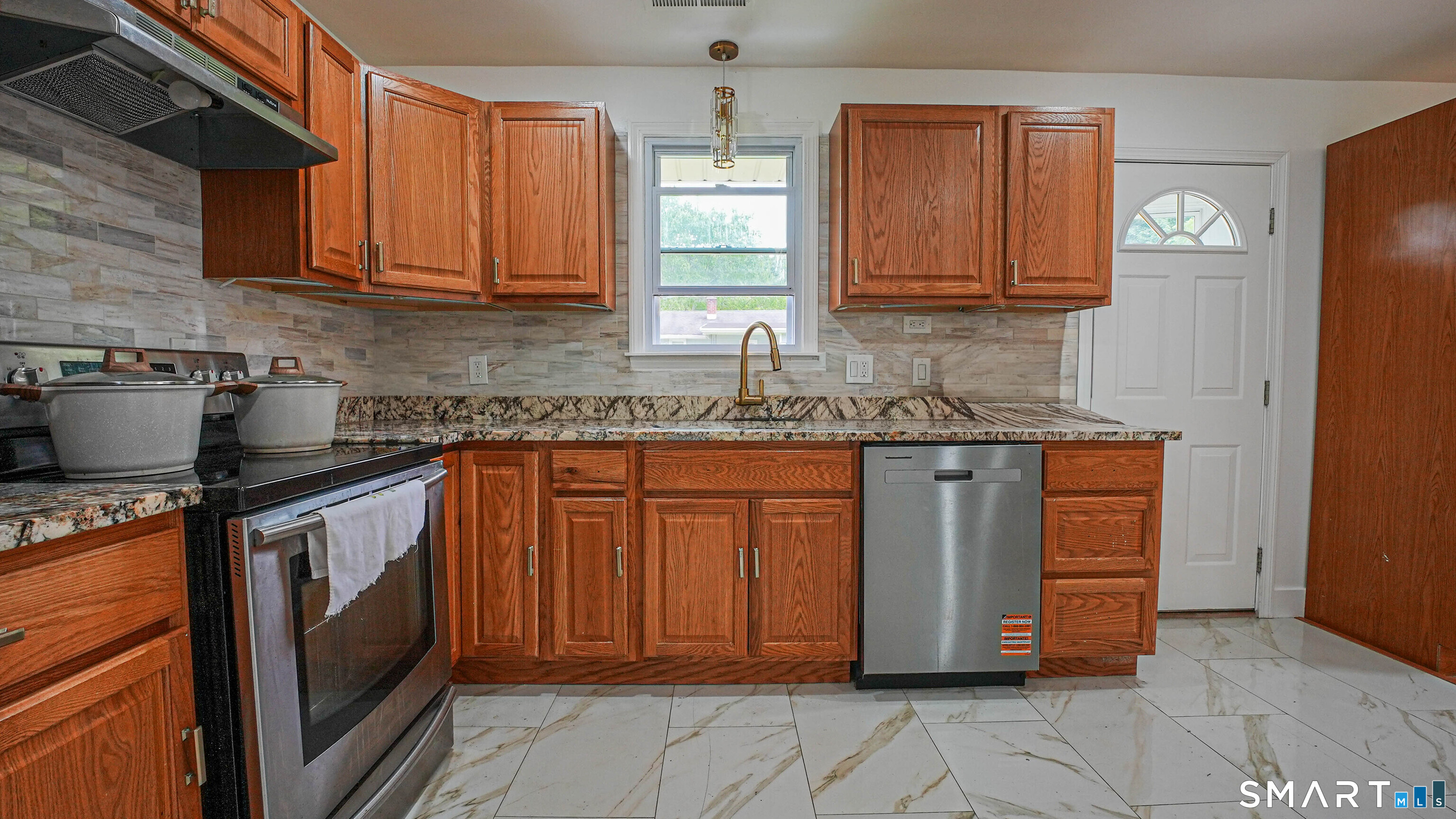870 Woodtick Road Waterbury, CT 06705 - Photo 6 of 16