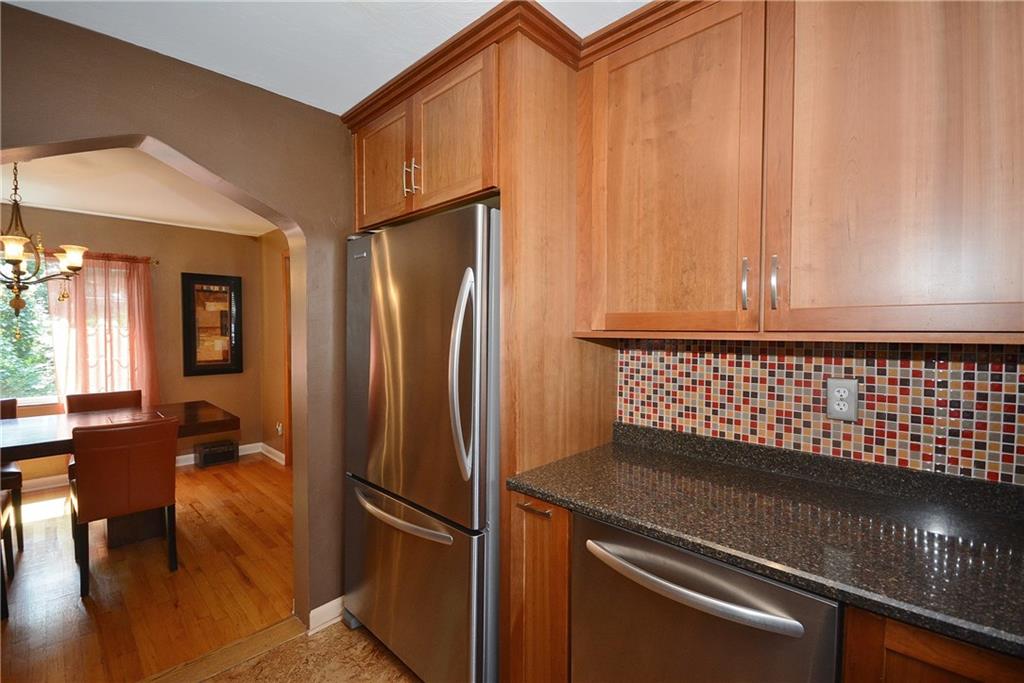 516 Haverhill Road Pittsburgh, PA 15228 - Photo 13 of 25