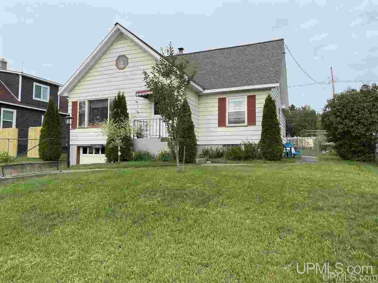 220 Marble Street Ishpeming, MI 49849 - Photo 37 of 41 Gallery Image 37