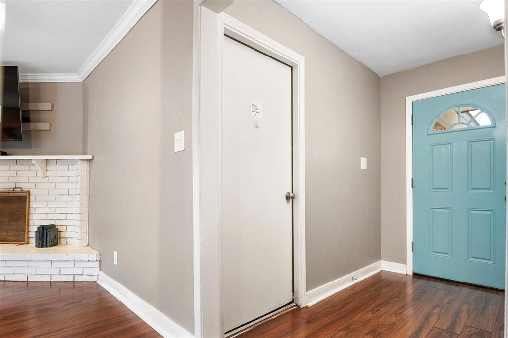 906 Rolling Ridge Drive Allen, TX 75002 - Photo 3 of 40