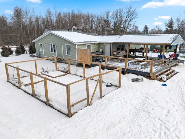 $334,900 | 2372 Doran Street, Oconto, WI 54153