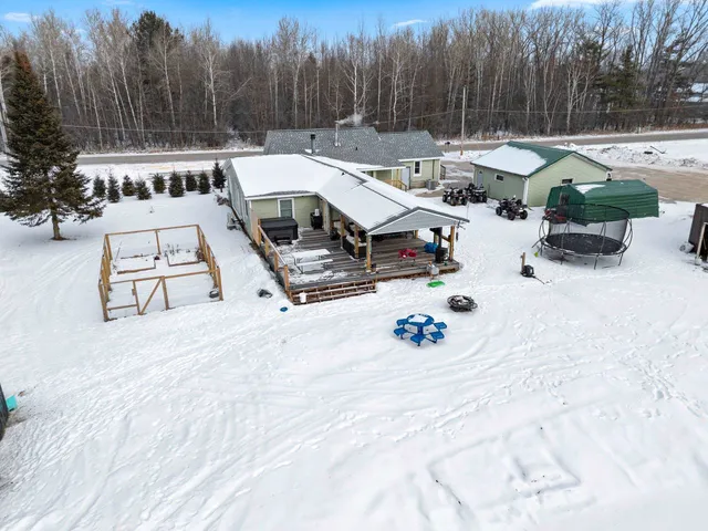 $334,900 | 2372 Doran Street, Oconto, WI 54153