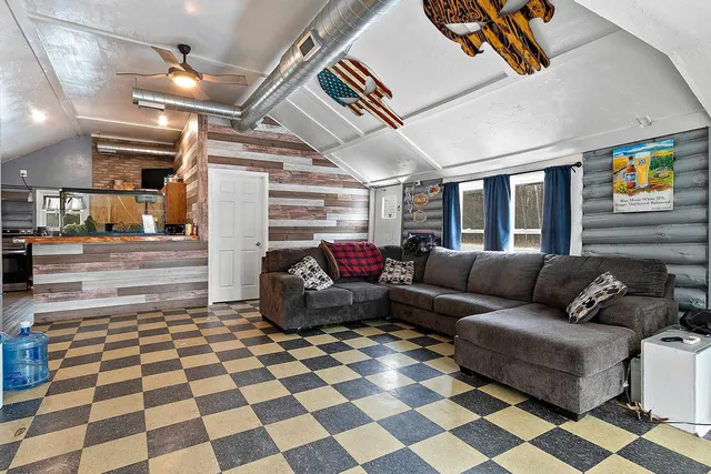 $334,900 | 2372 Doran Street, Oconto, WI 54153