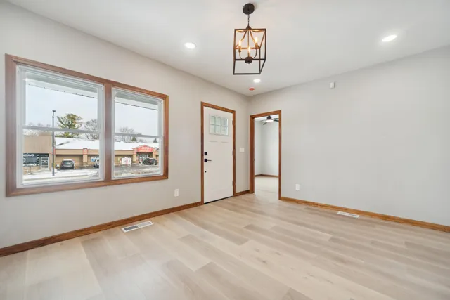 $240,000 | 1207 West Michigan Avenue, Jackson, MI 49202