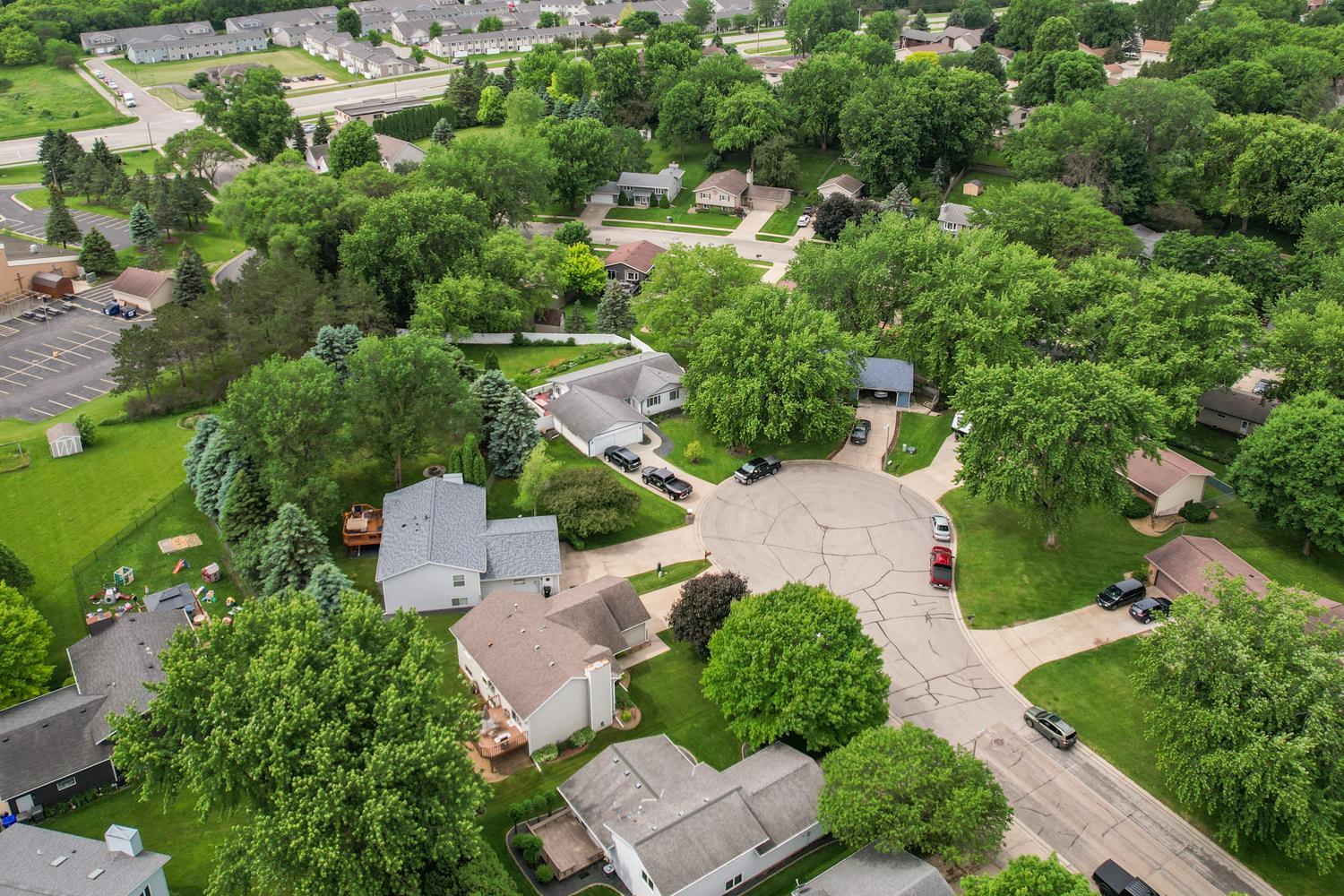 5710 Conway Court Northwest Rochester, MN 55901 - Photo 53 of 56 Gallery Image 53