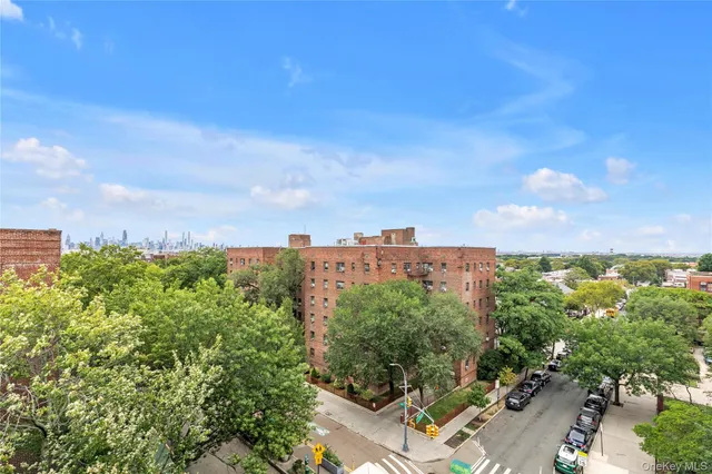 a view of a terrace with sky view