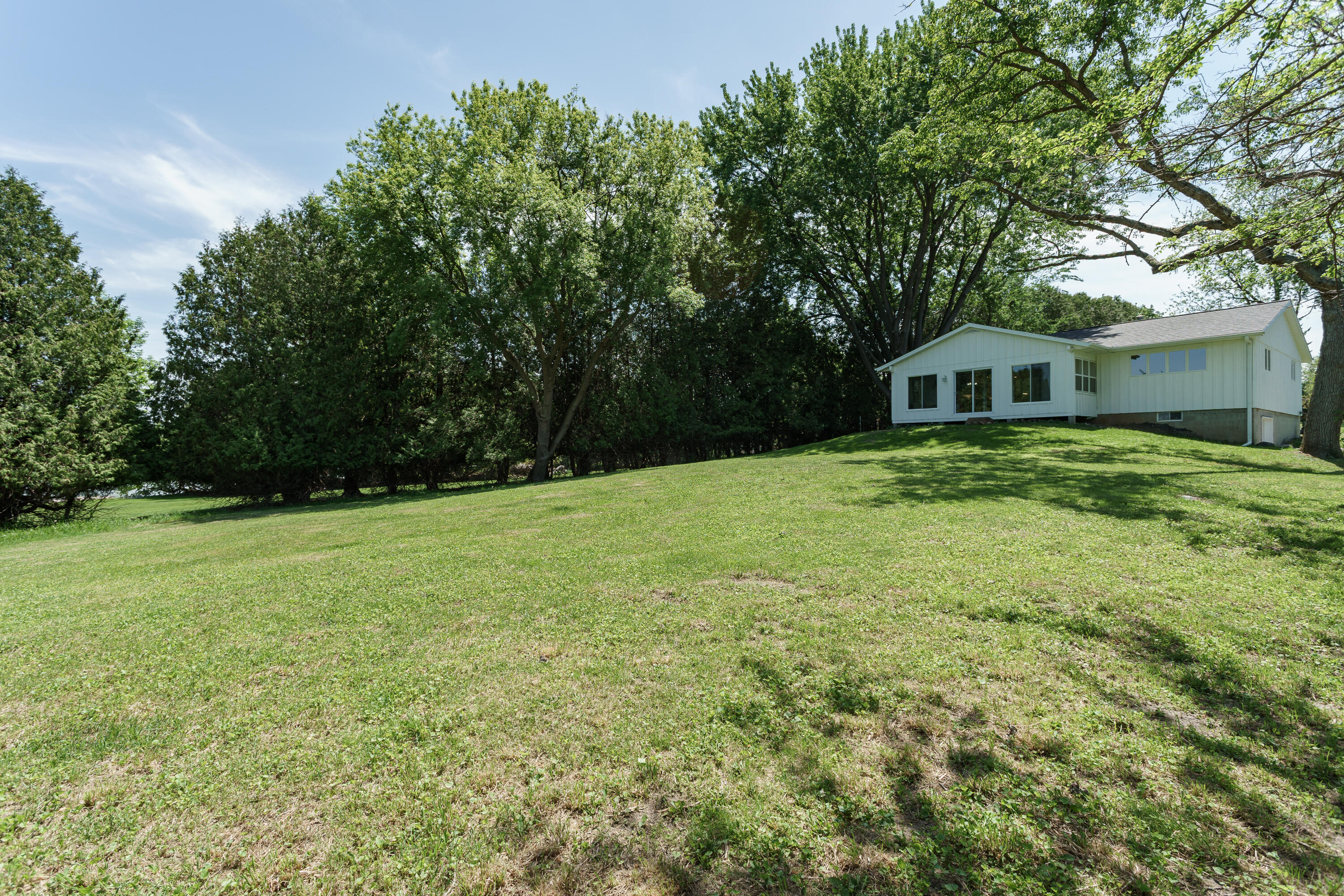 W4428 East Lakeview Road Hustisford, WI 53034 - Photo 11 of 64 11