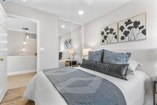 $995,000 | 215 Mavis Drive, Pleasanton, CA 94566