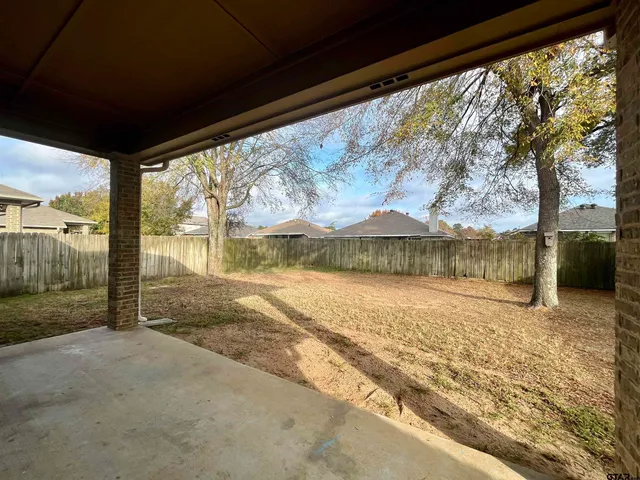 $1,550 | 6956 Saga Drive, Flint, TX 75762