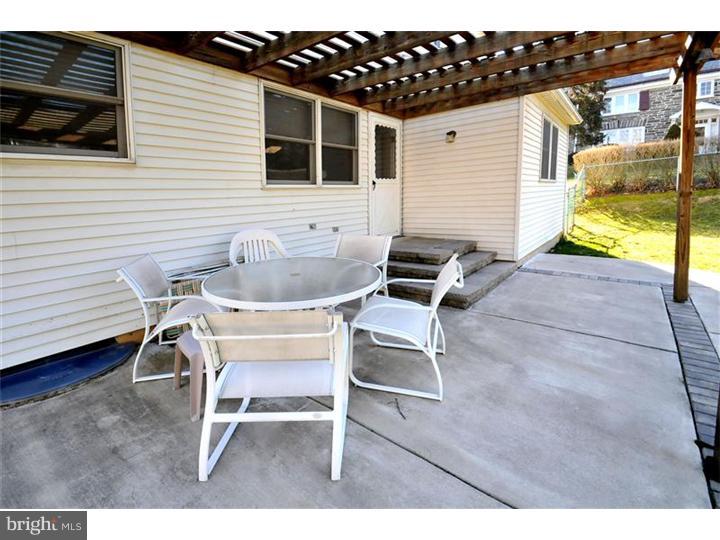 1536 Noble Road Jenkintown, PA 19046 - Photo 24 of 25 Patio