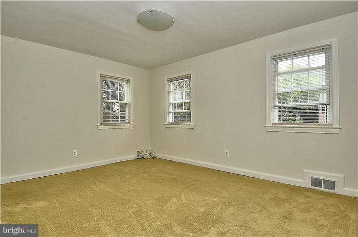505 Lanark Way Silver Spring, MD 20901 - Photo 14 of 30 a view of a room with windows