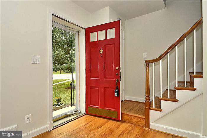 505 Lanark Way Silver Spring, MD 20901 - Photo 4 of 30 a view of an entryway