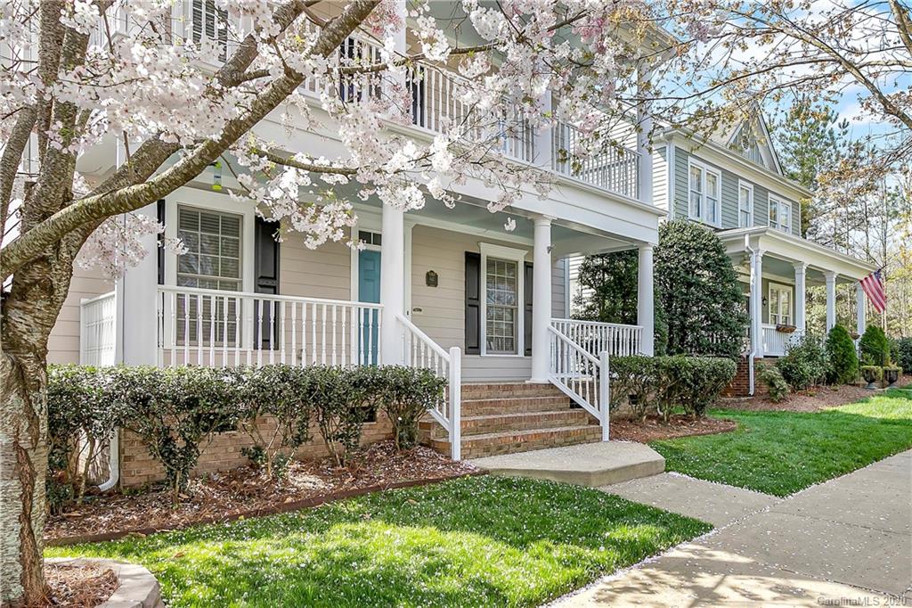 647 Bracket Street Fort Mill, SC 29708 - Photo 2 of 29