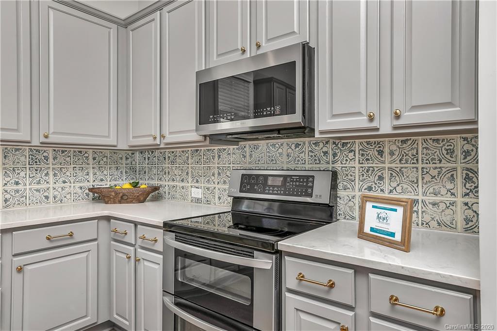647 Bracket Street Fort Mill, SC 29708 - Photo 7 of 29