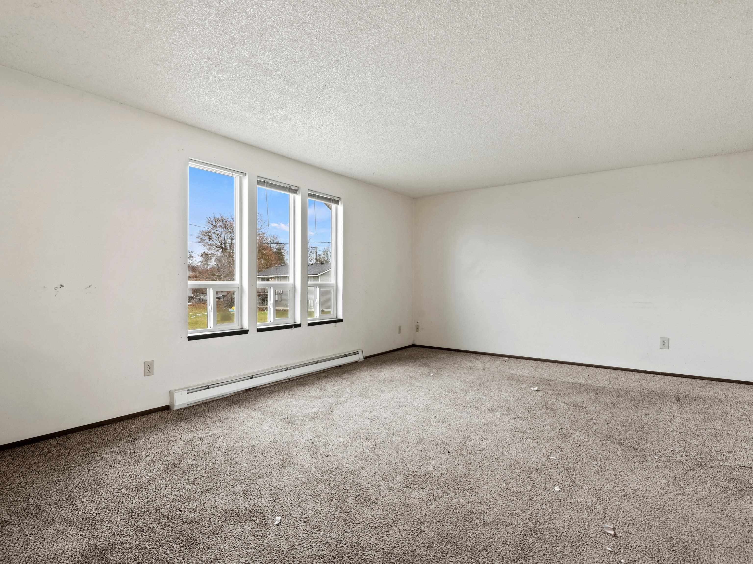 1611 North Raymond Road Spokane, WA 99206 - Photo 4 of 22