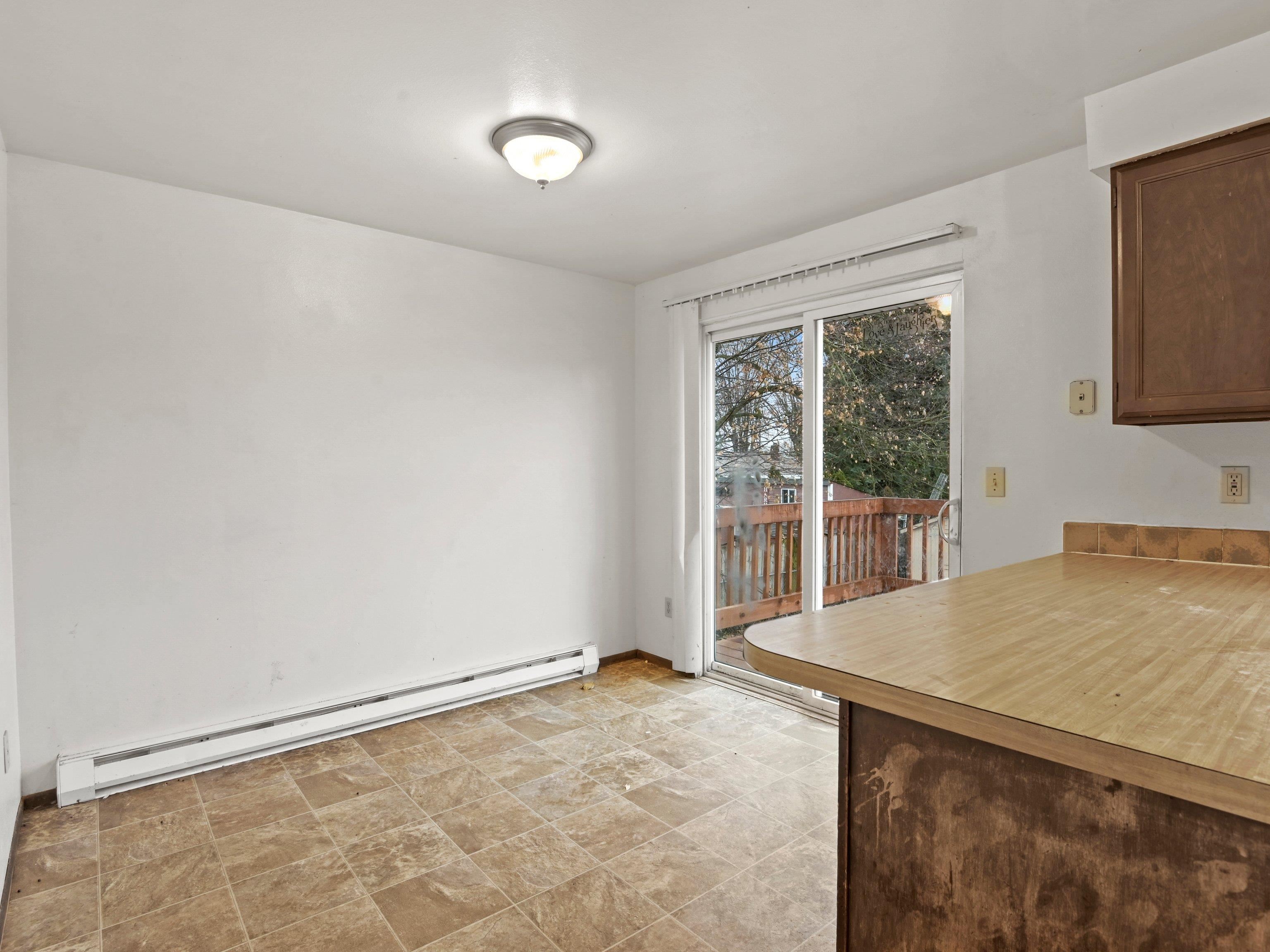 1611 North Raymond Road Spokane, WA 99206 - Photo 9 of 22