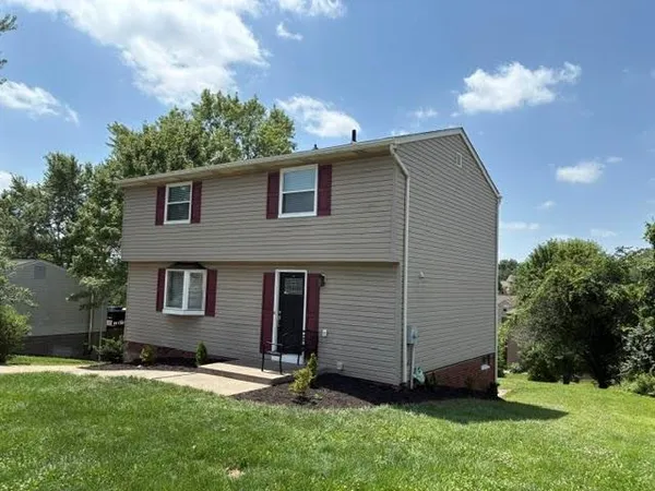 $2,195 | 183 Old Ridge Road, Coraopolis, PA 15108