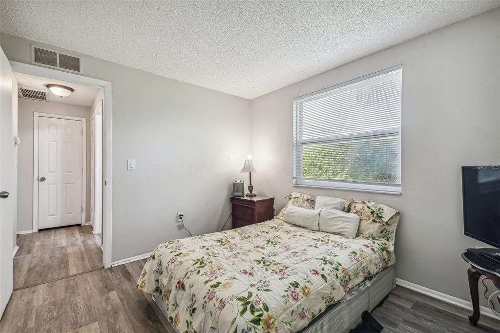 8710 St Regis Lane Port Richey, FL 34668 - Photo 25 of 39 Guest bedroom