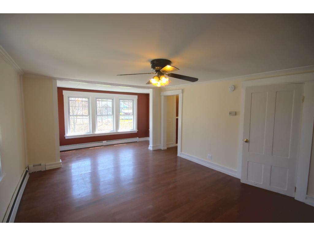 129 North Lowell Road Windham, NH 03087 - Photo 7 of 36