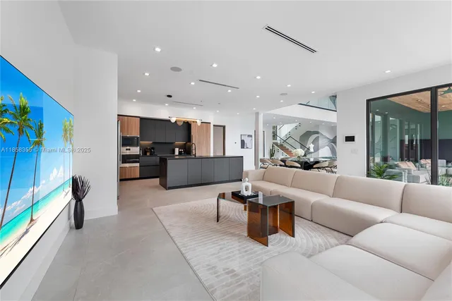 $55,000 | 1960 Northeast 197th Terrace, Miami, FL 33179