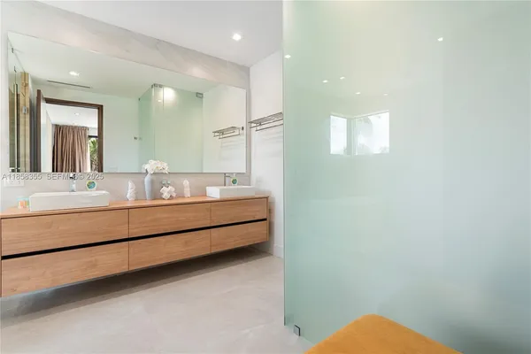 $55,000 | 1960 Northeast 197th Terrace, Miami, FL 33179