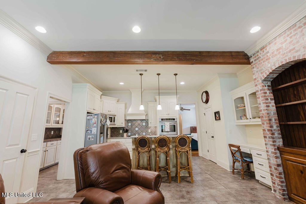 108 Timber Drive Madison, MS 39110 - Photo 42 of 43 Exposed Beam