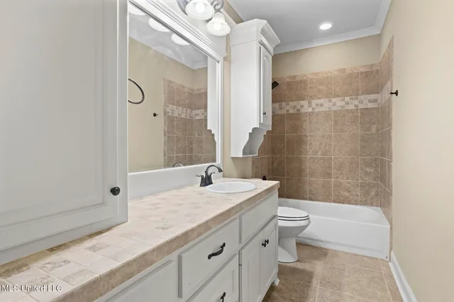 $425,000 | 126 Grayhawk Parkway, Madison, MS 39110