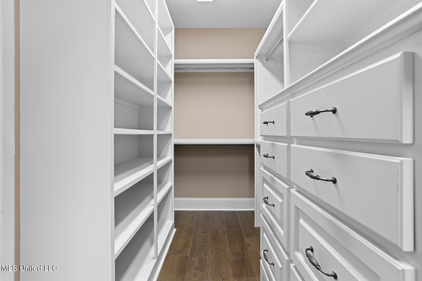 126 Grayhawk Parkway Madison, MS 39110 - Photo 38 of 50 126 Grayhawk pkwy-37