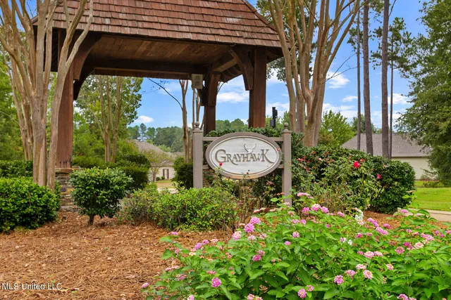$425,000 | 126 Grayhawk Parkway, Madison, MS 39110