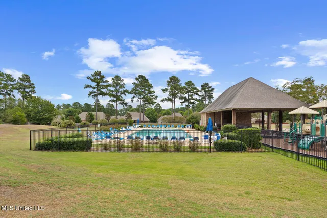 $425,000 | 126 Grayhawk Parkway, Madison, MS 39110