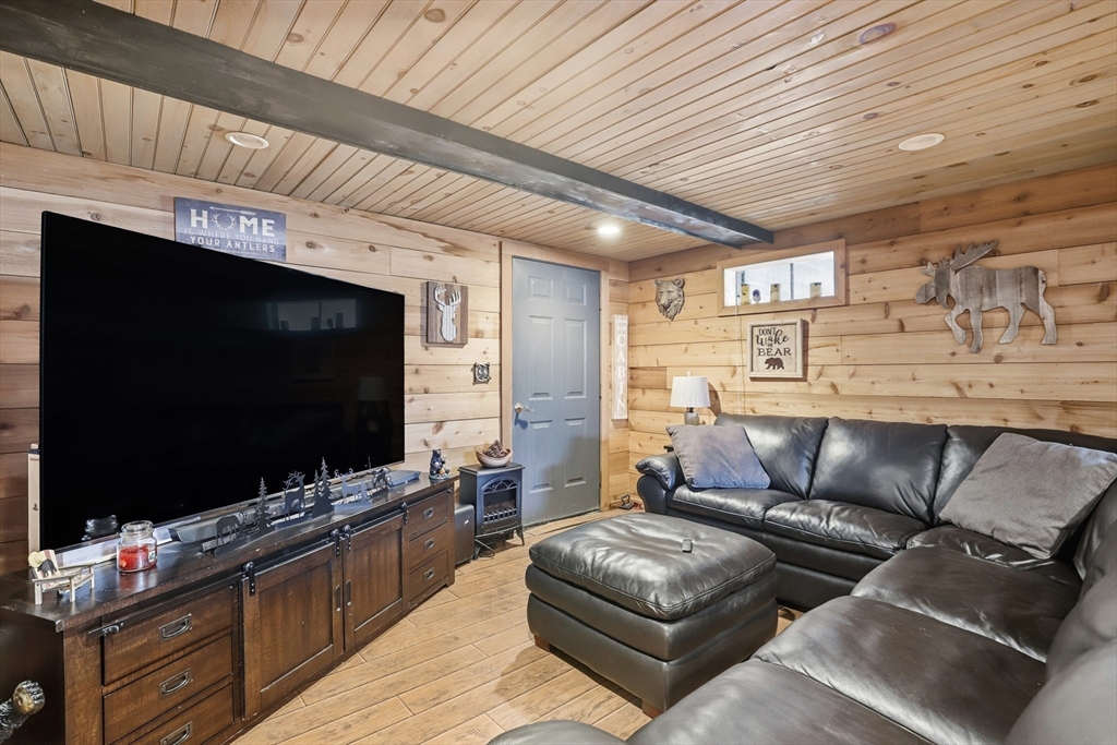 23 Live Oak Way Hanson, MA 02341 - Photo 20 of 31