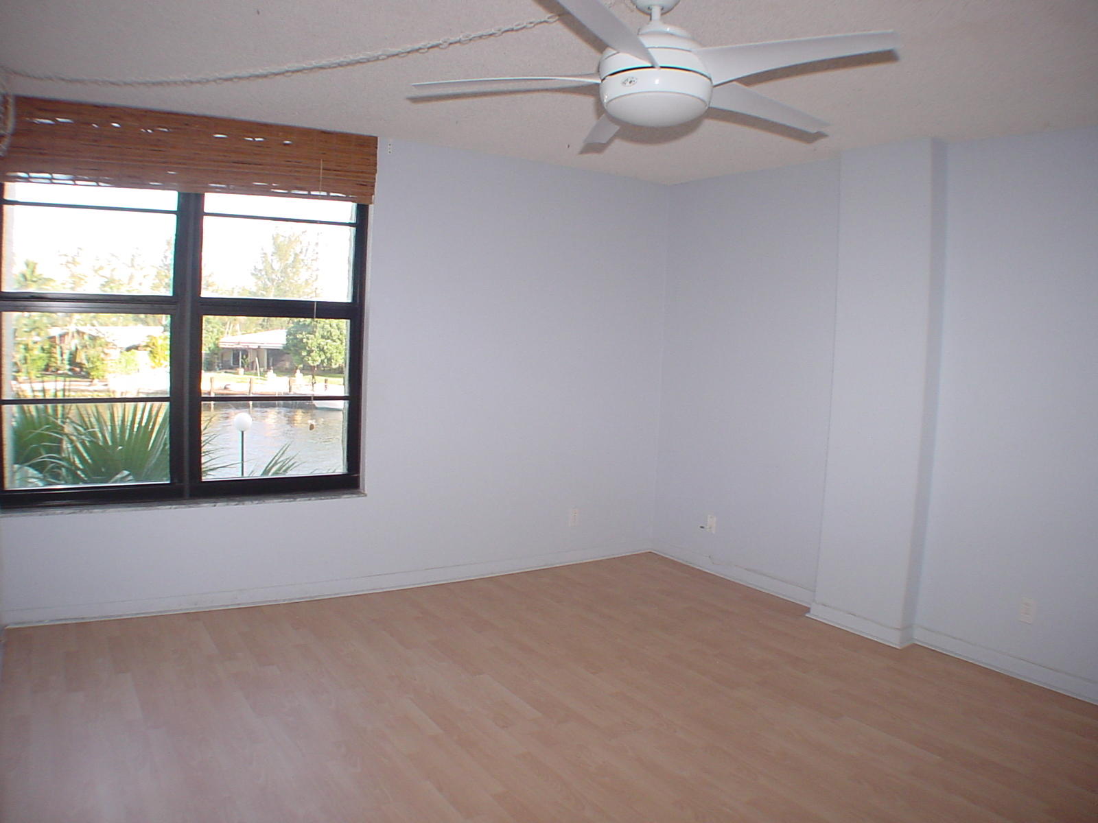 13 Royal Palm Way, Unit 204 Boca Raton, FL 33432 - Photo 16 of 24 Master bedroom