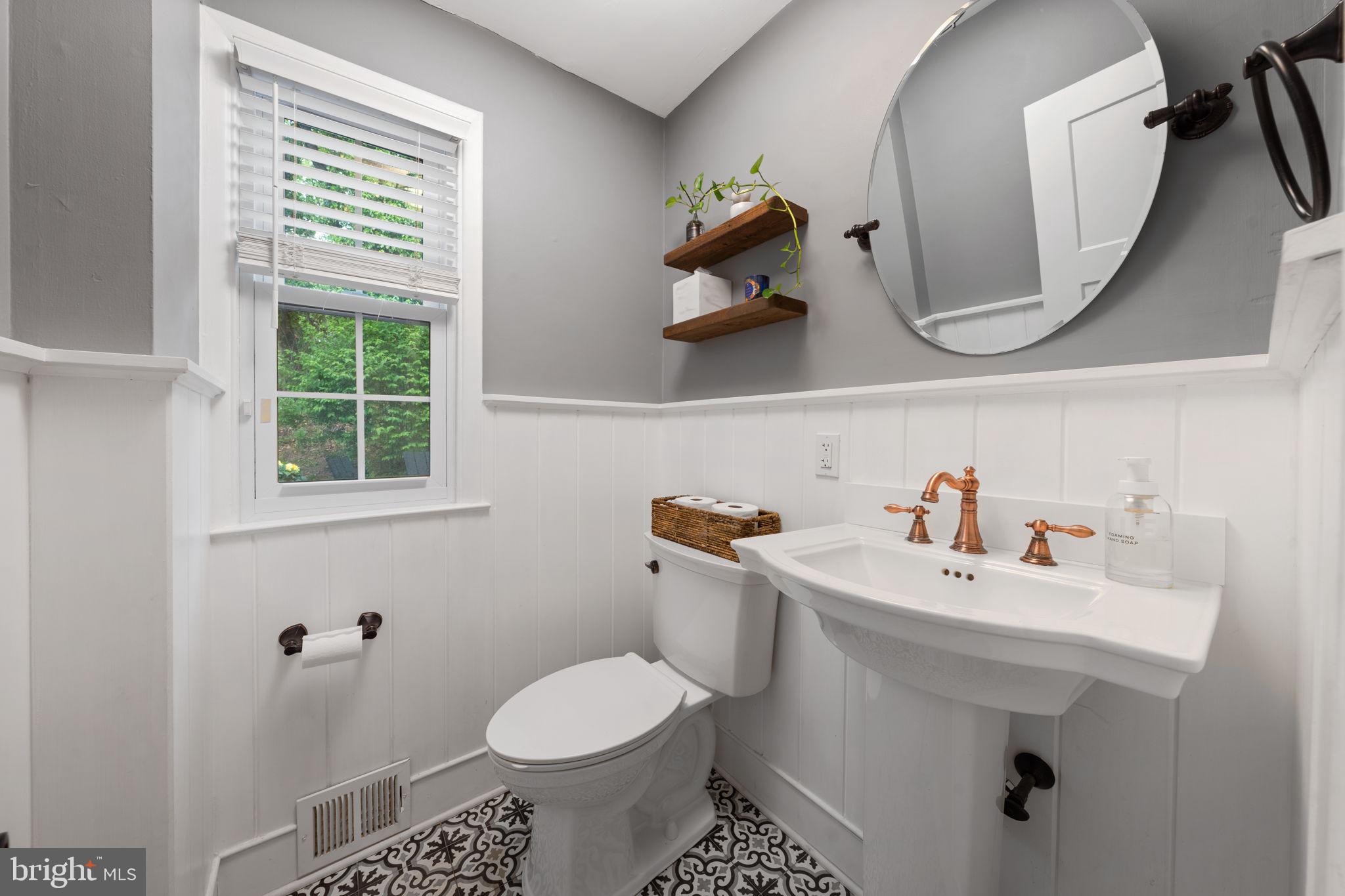 161 Rolling Road Bala Cynwyd, PA 19004 - Photo 18 of 61