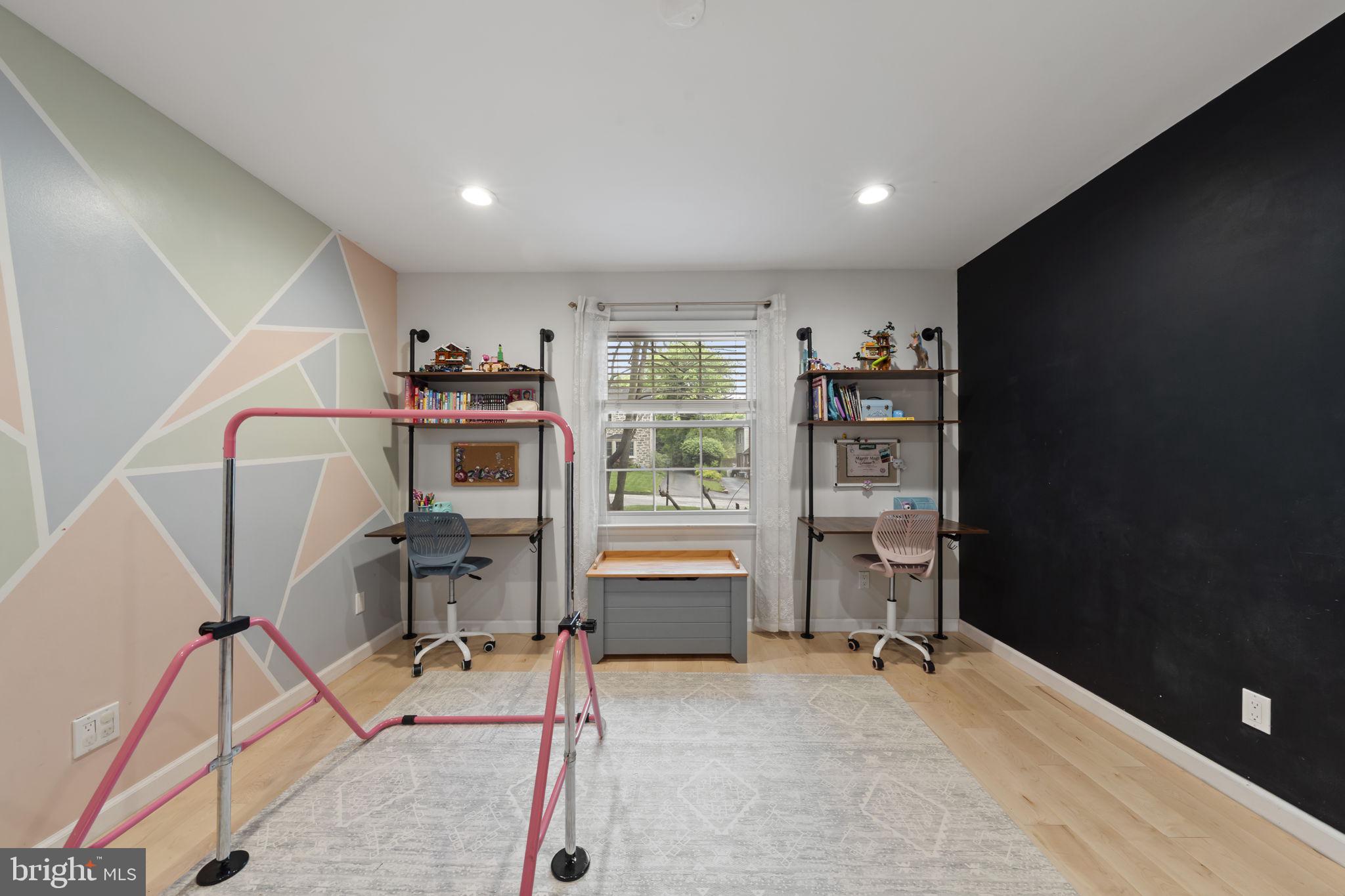 161 Rolling Road Bala Cynwyd, PA 19004 - Photo 19 of 61
