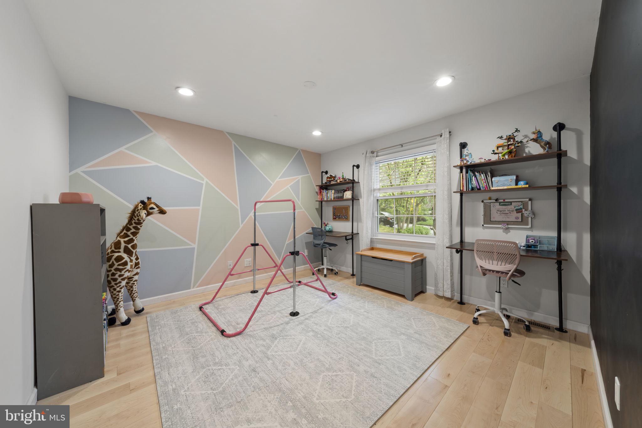 161 Rolling Road Bala Cynwyd, PA 19004 - Photo 20 of 61