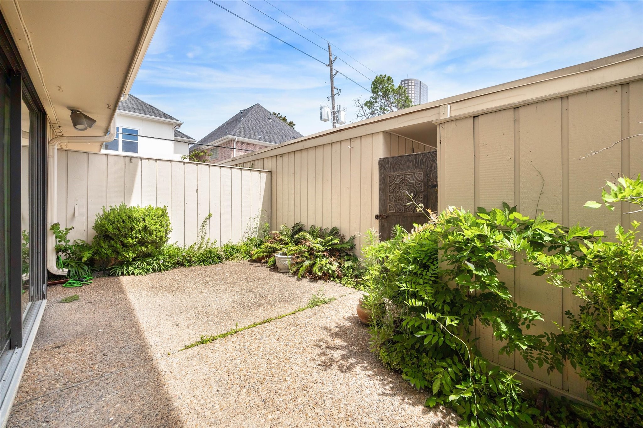 5827 Valley Forge Drive, Unit 83 Houston, TX 77057 - Photo 21 of 25