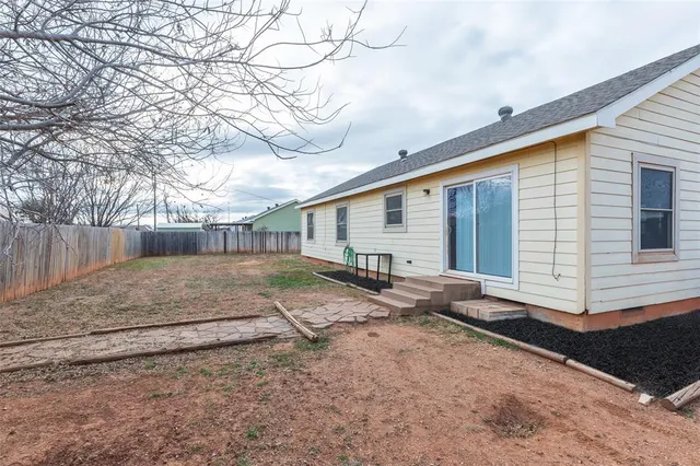 $169,000 | 3341 West Stamford Street, Abilene, TX 79603